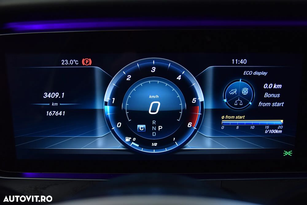 Mercedes-Benz E 220 d 4MATIC Aut. - 10