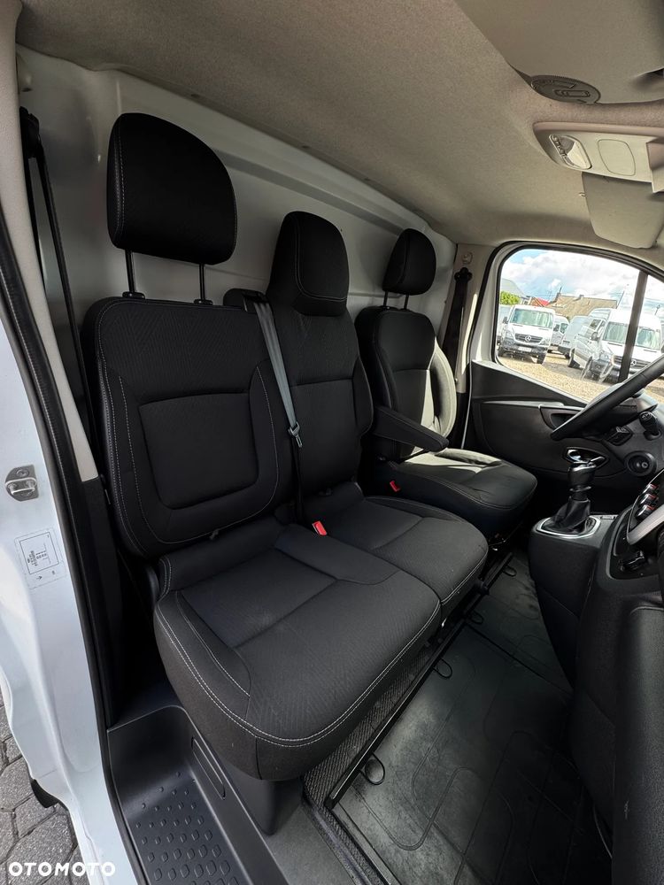 Renault TRAFIC - 16