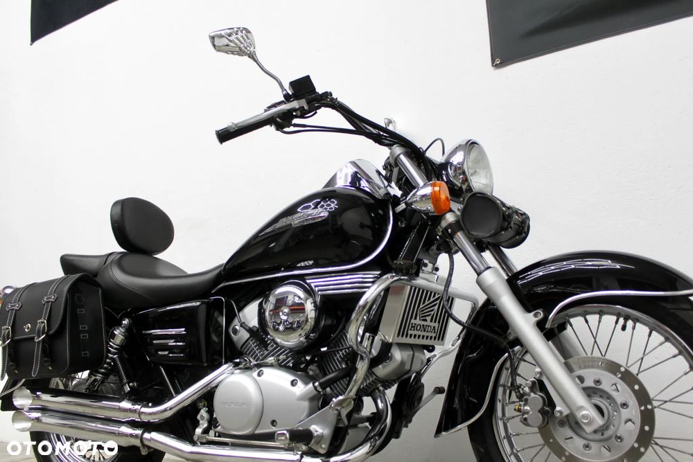 Honda Shadow - 12