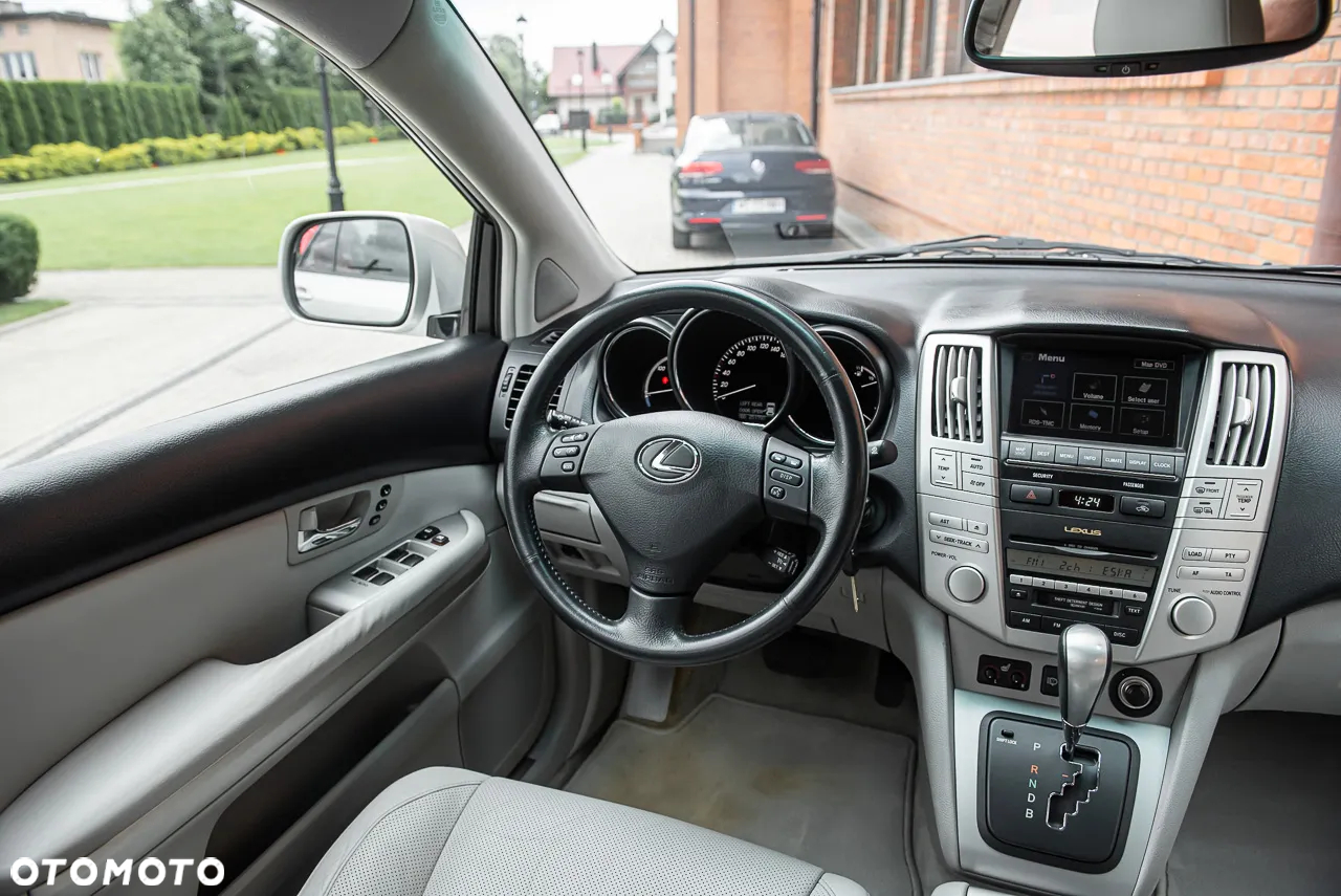 Lexus RX - 26