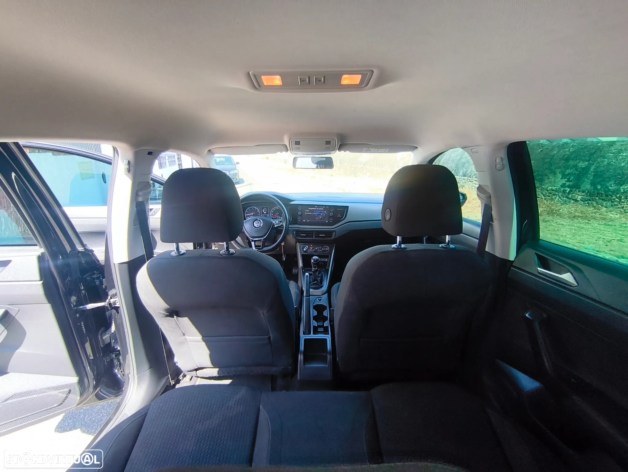 VW Polo 1.0 Confortline Nav - 8