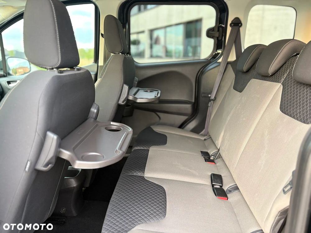 Ford Tourneo Courier 1.0 EcoBoost Sport - 11