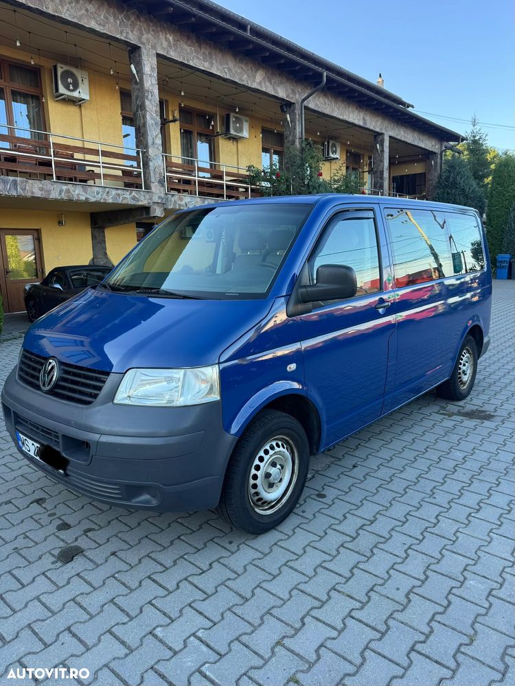 Volkswagen Transporter - 2
