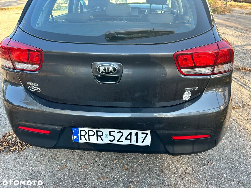 Kia Rio 1.4 crdi M - 21