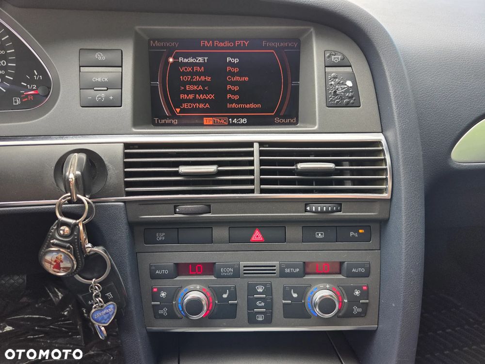 Audi A6 Limousine 2.4 - 15