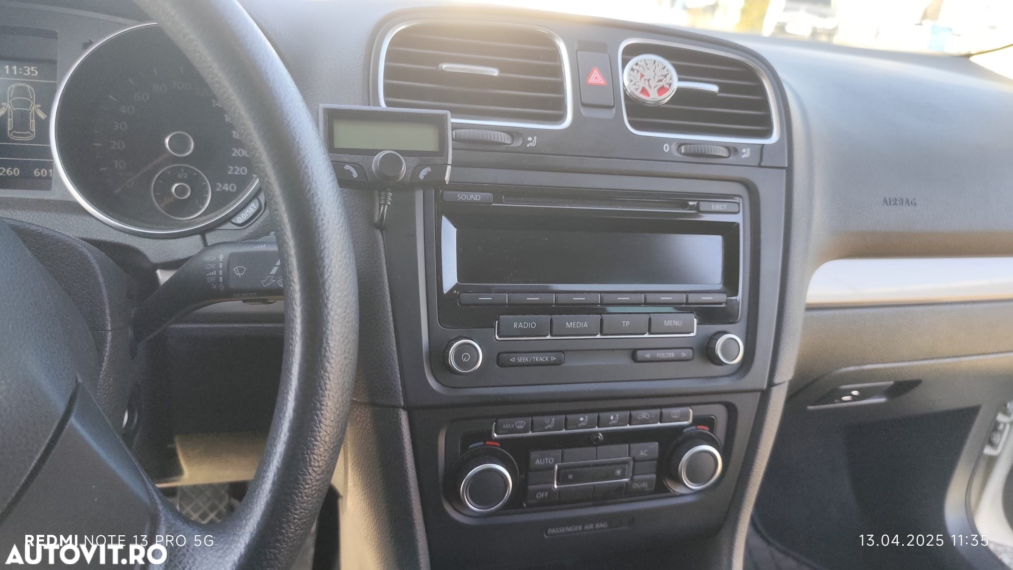 Volkswagen Golf 1.6 TDI BlueMotion Technology DPF Comfortline - 6
