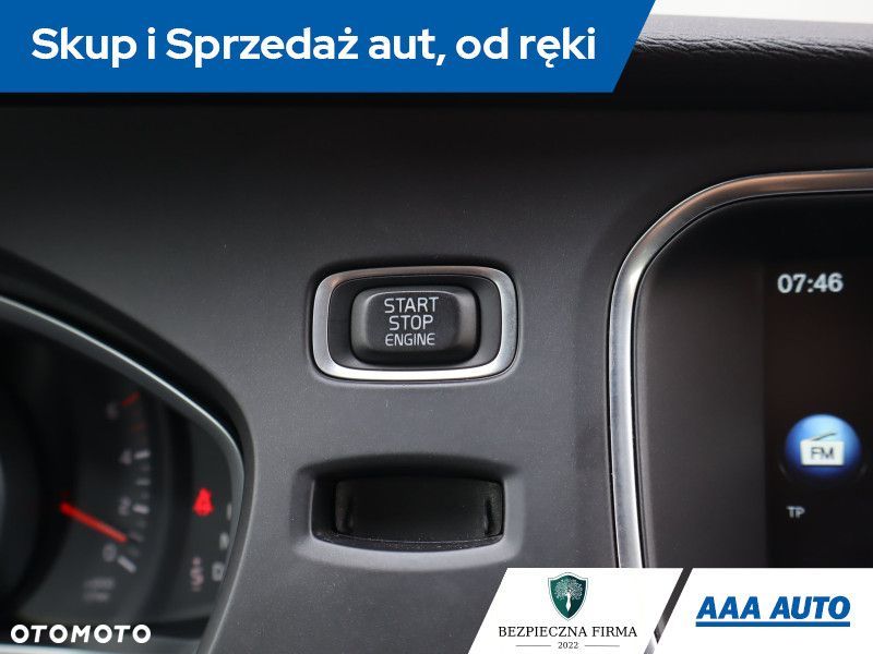 Volvo V40 - 15