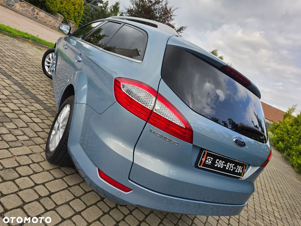 Ford Mondeo 2.0 Ghia Executive - 14