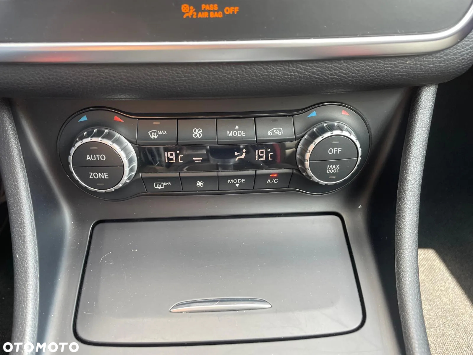 Mercedes-Benz CLA AMG 45 4Matic 7G-DCT - 27