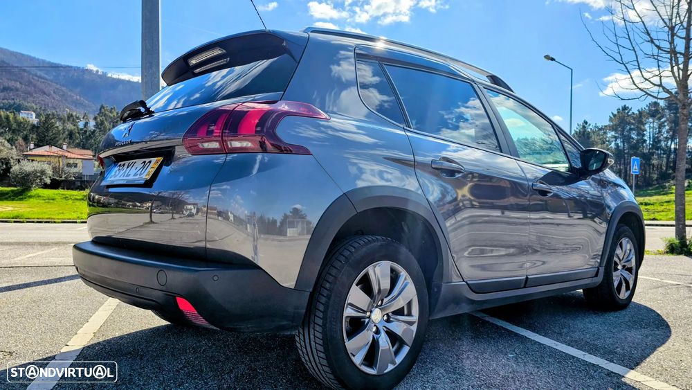 Peugeot 2008 1.5 BlueHDi Signature - 6