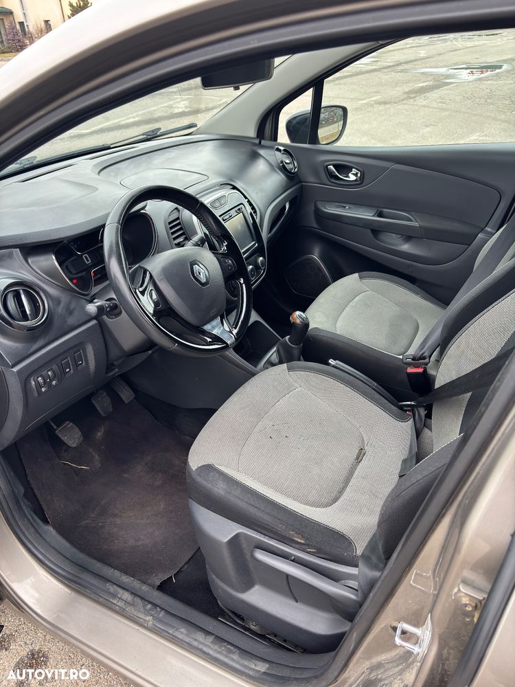Renault Captur - 4