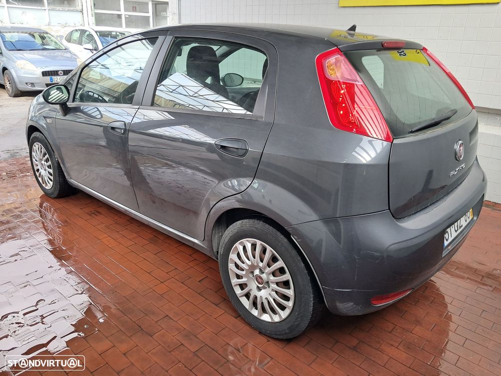 Fiat Punto 1.3 M-Jet Easy S&S - 13
