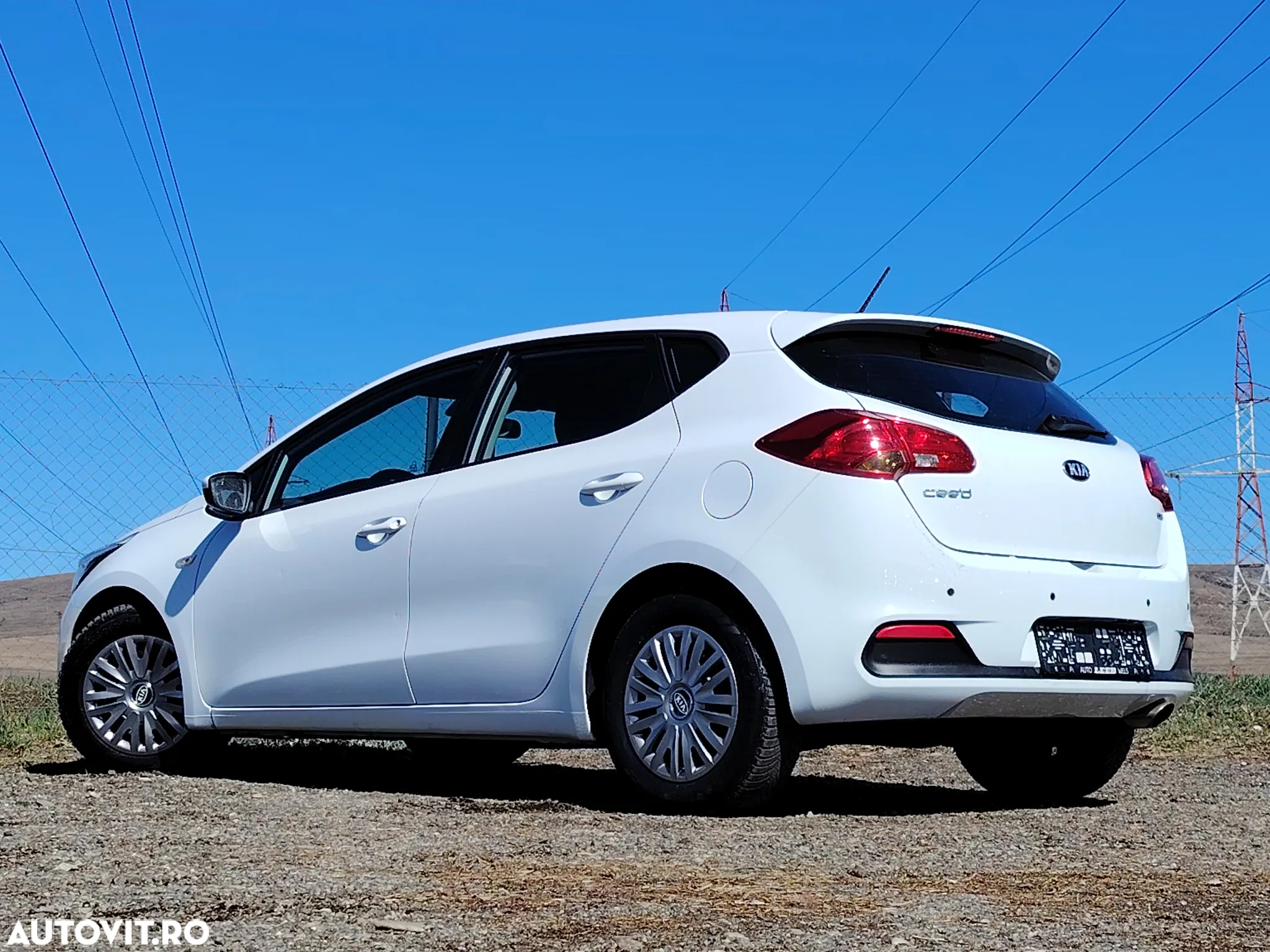 Kia Ceed 1.4 CRDi 90 Edition 7 - 8