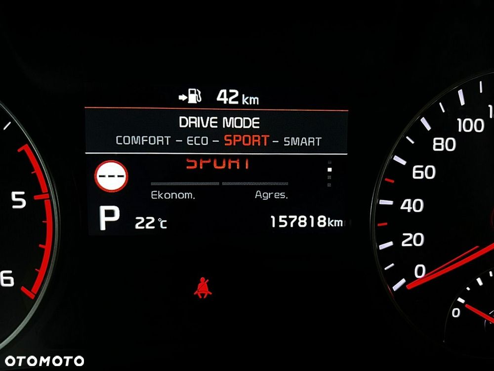 Kia Optima - 36