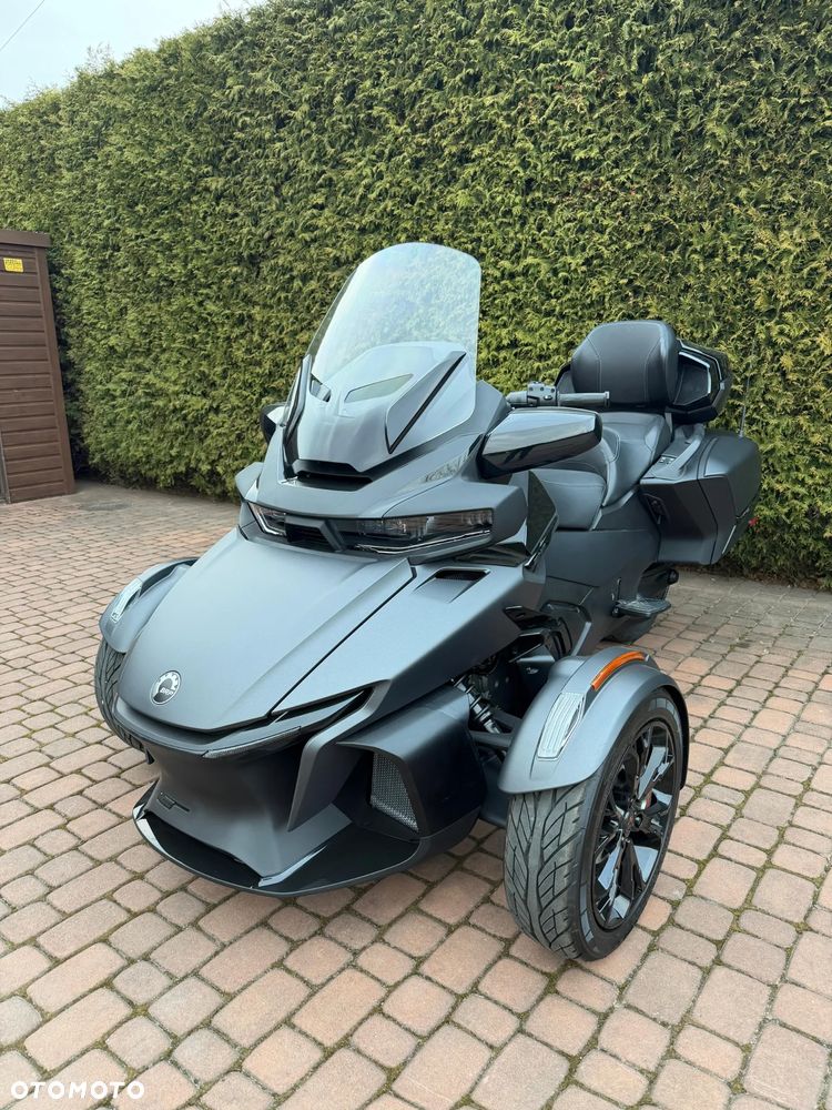 Can-Am Spyder - 5