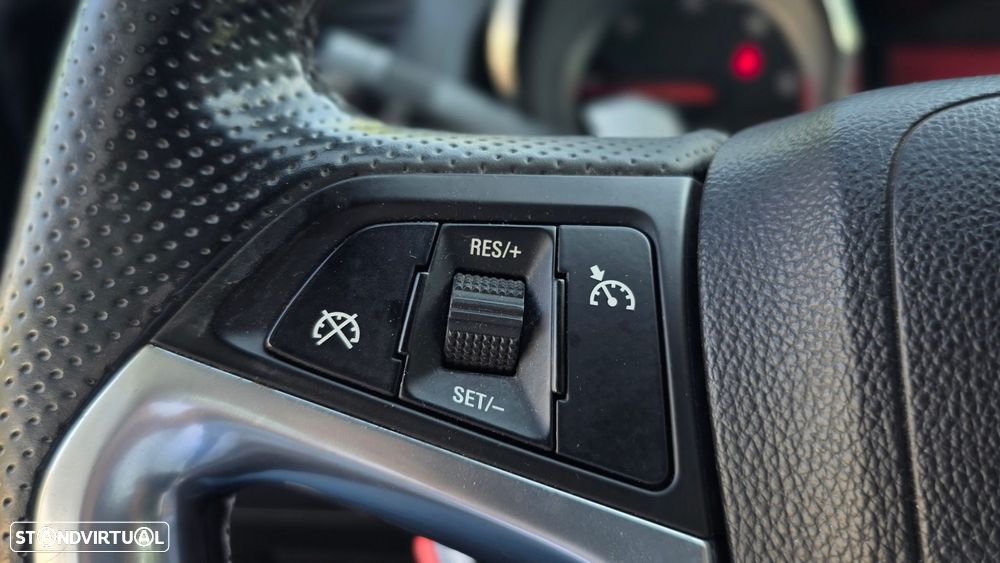 Opel Insignia Sports Tourer 2.0 CDTi Cosmo ecoFLEX - 16