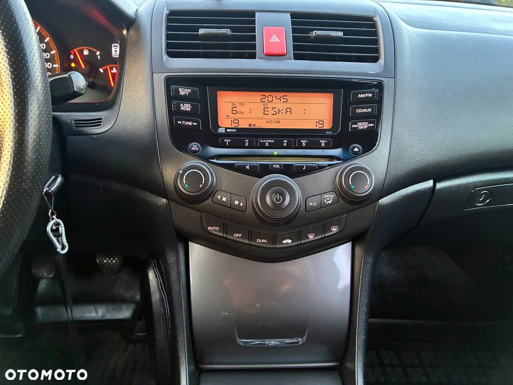 Honda Accord - 28