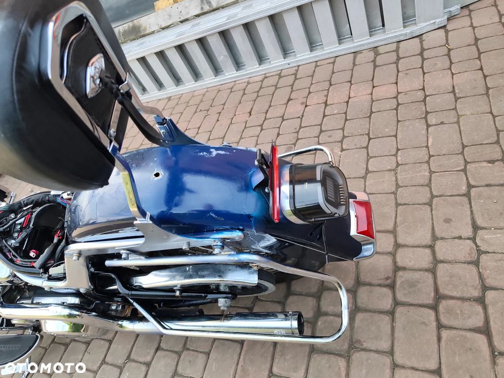 Harley-Davidson Softail Heritage Classic - 21