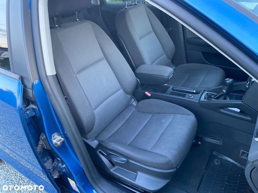 Audi A3 Sportback 1.6 Attraction - 27