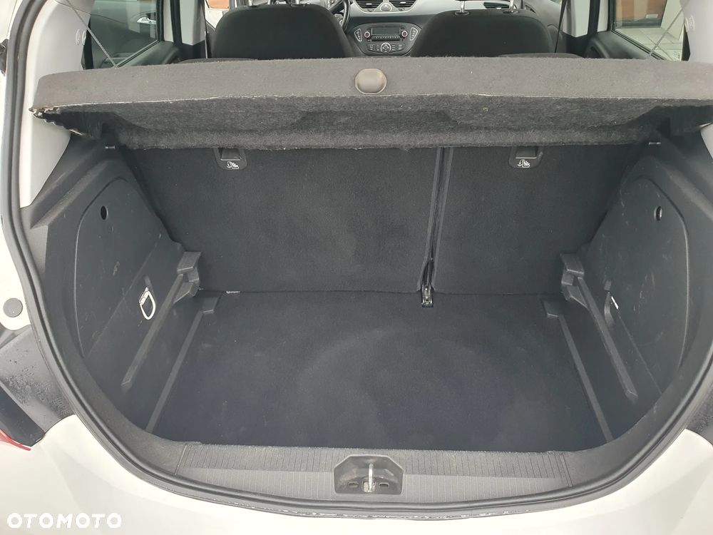 Opel Corsa 1.4 Cosmo - 16