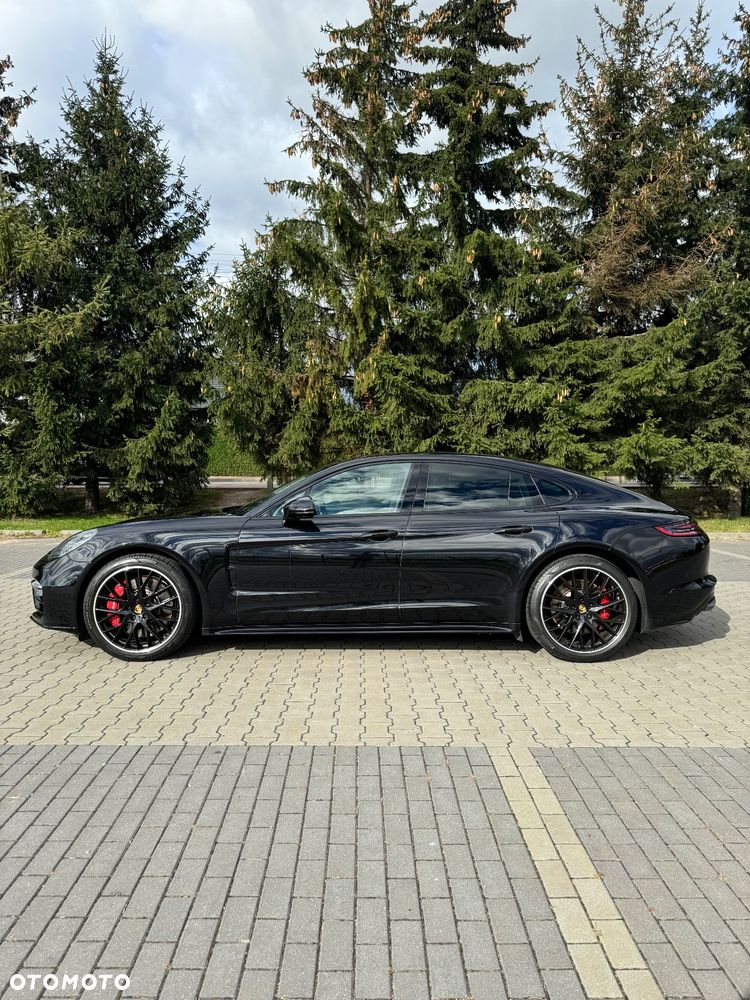 Porsche Panamera Turbo - 3