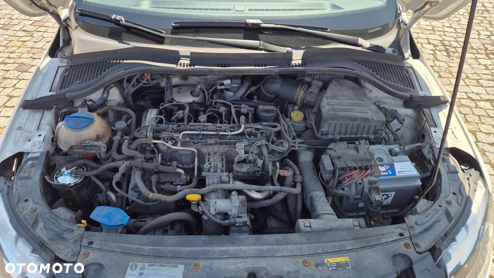 Skoda RAPID 1.6 TDI DPF Active - 18