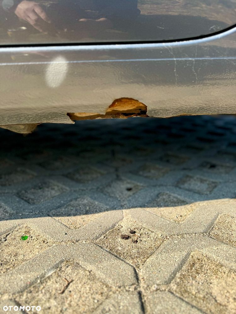 Volkswagen Golf 1.6 TDI BlueMot Comfortline - 18