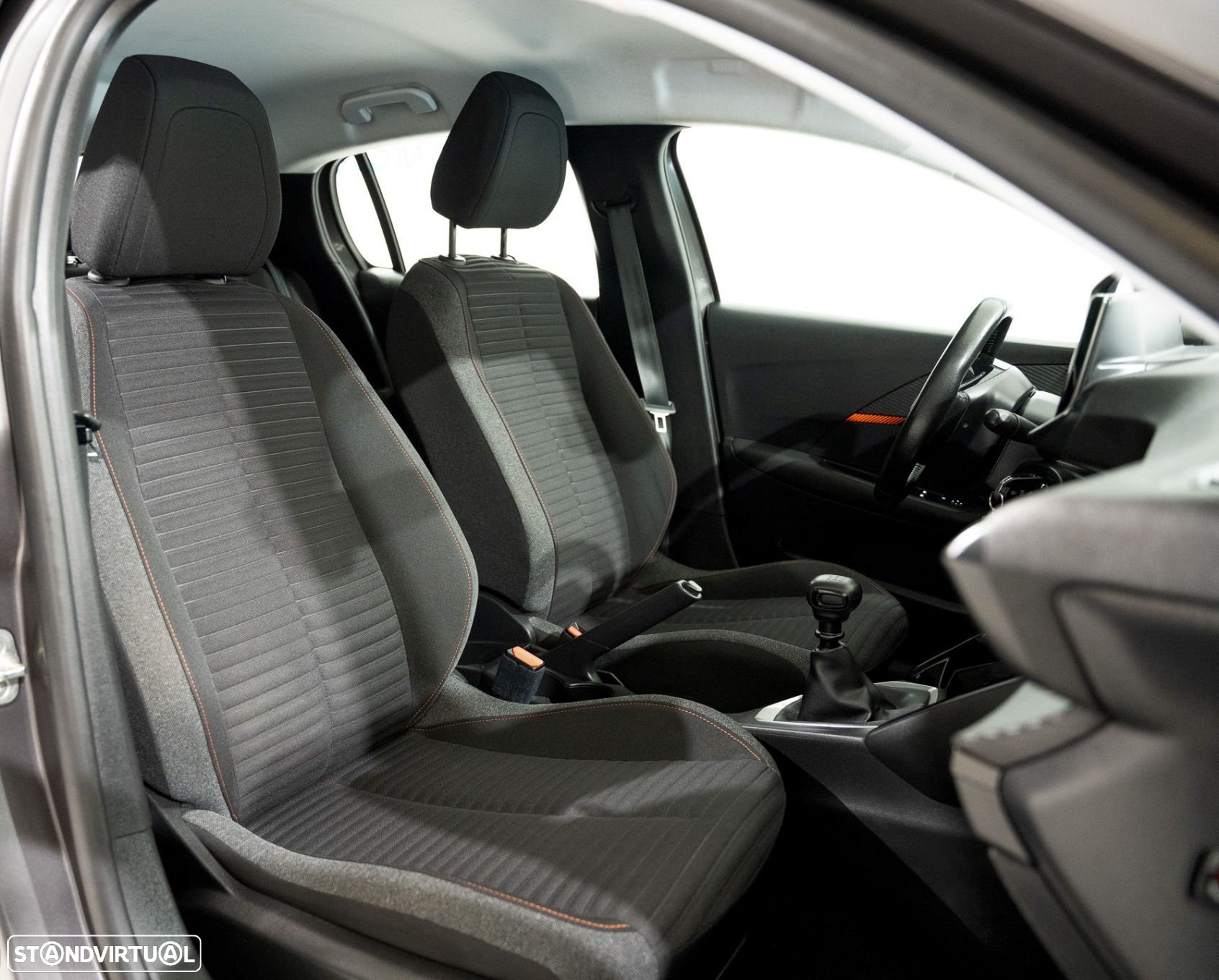 Peugeot 208 1.2 PureTech Active Pack - 12