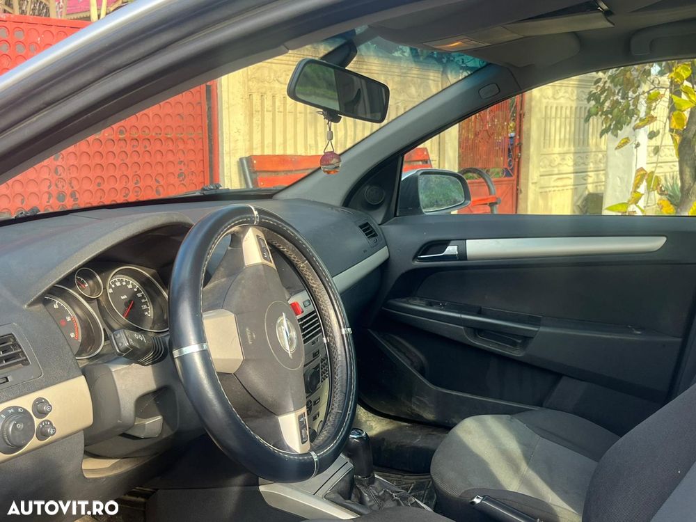 Opel Astra Caravan 1.7 CDTi Enjoy - 3