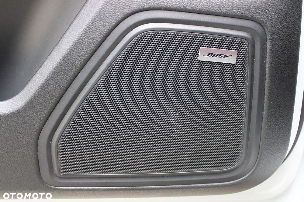 Porsche Macan - 37