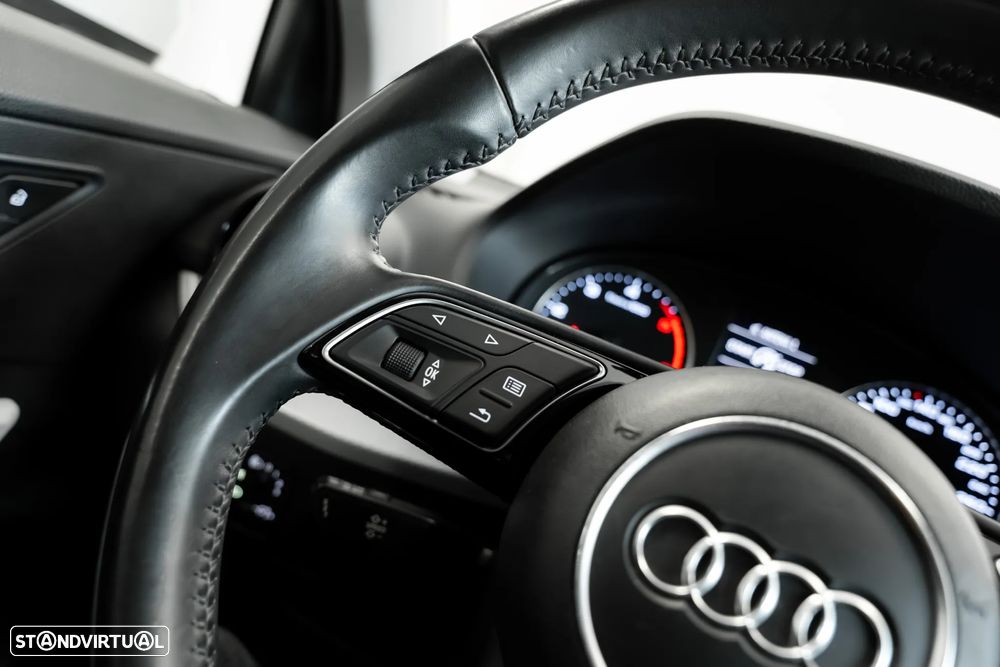 Audi Q2 1.6 TDI Design S tronic - 19