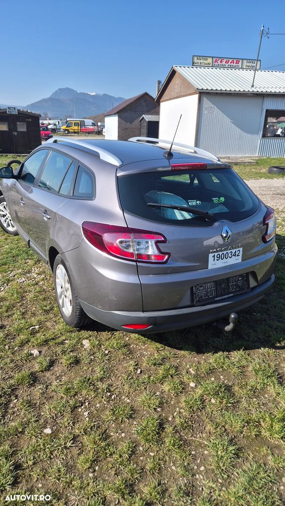 Renault Megane ENERGY dCi 110 Start & Stop LIMITED - 4