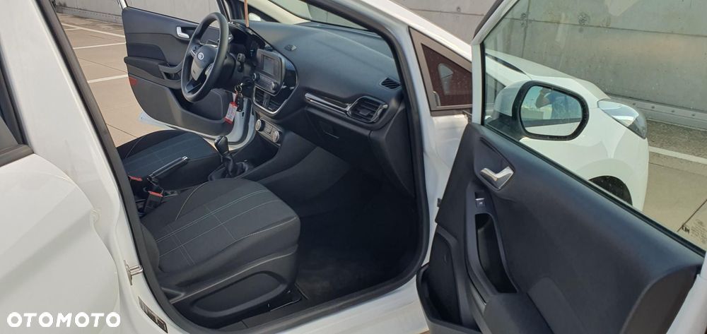 Ford Fiesta 1.1 S&S COOL&CONNECT - 21