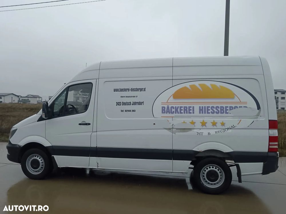 Mercedes-Benz Sprinter - 22