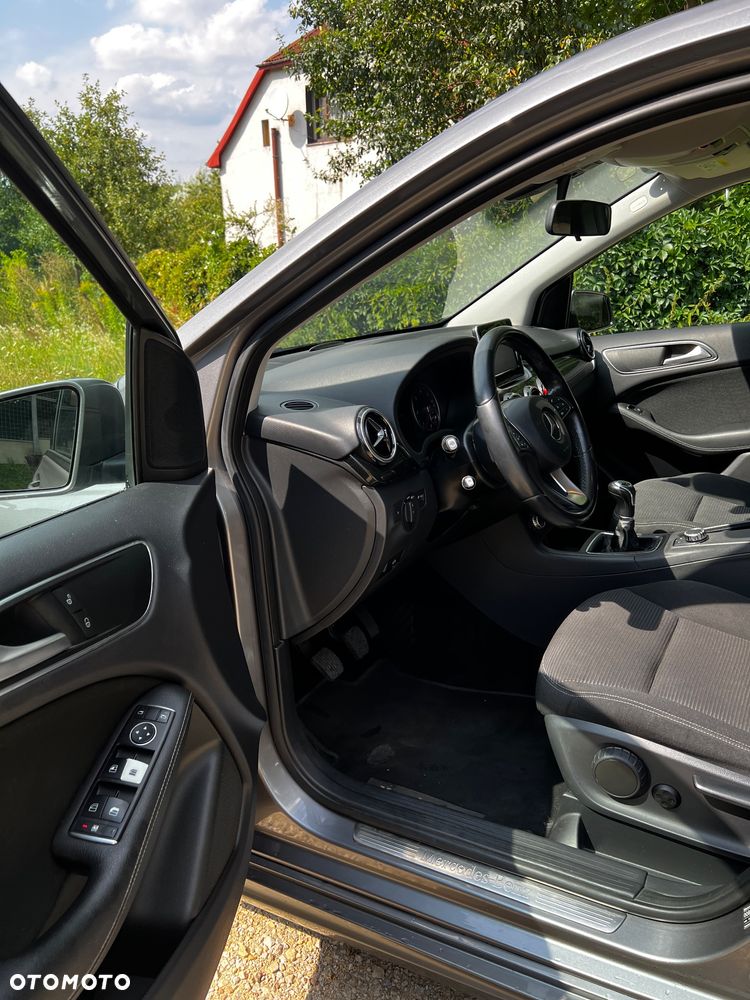 Mercedes-Benz Klasa B ver-2-0-tdi-sport-style - 10