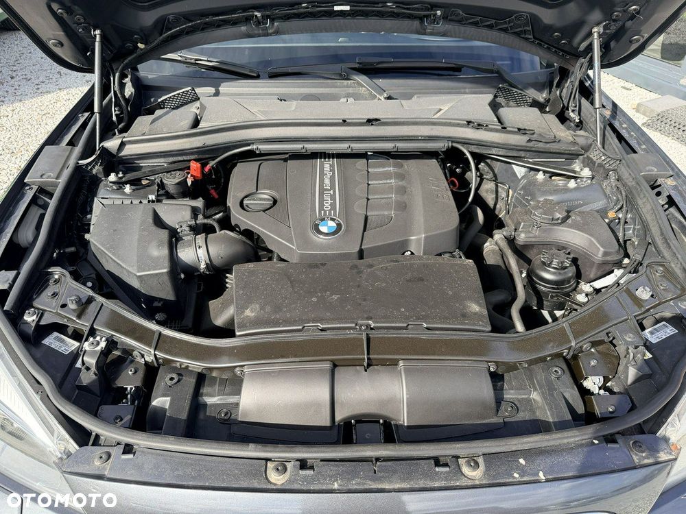 BMW X1 sDrive18d xLine - 34