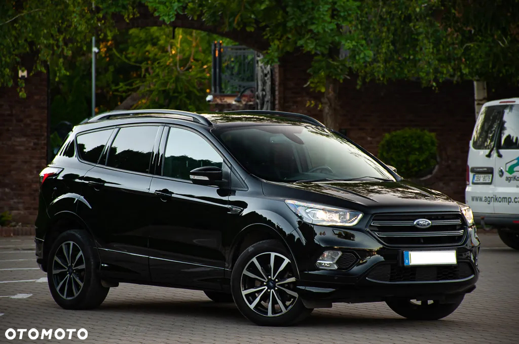 Ford Kuga 2.0 TDCi AWD ST-Line - 9