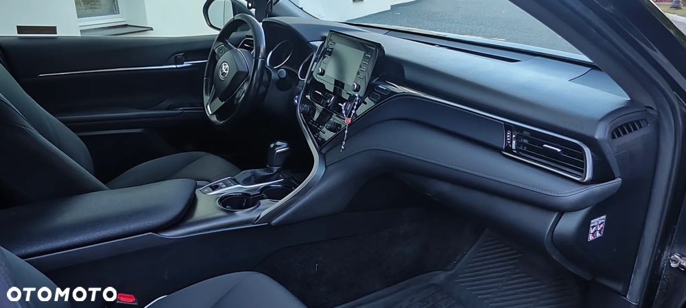 Toyota Camry 2.5 Hybrid Comfort CVT - 10