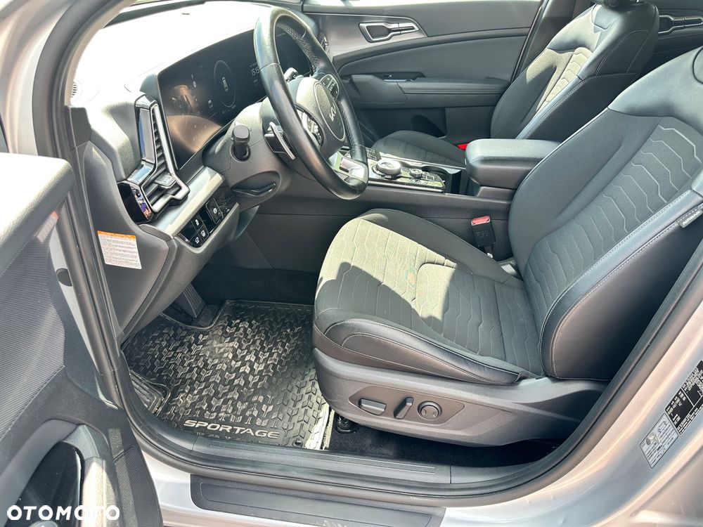 Kia Sportage 1.6 T-GDI HEV Business Line 2WD - 6