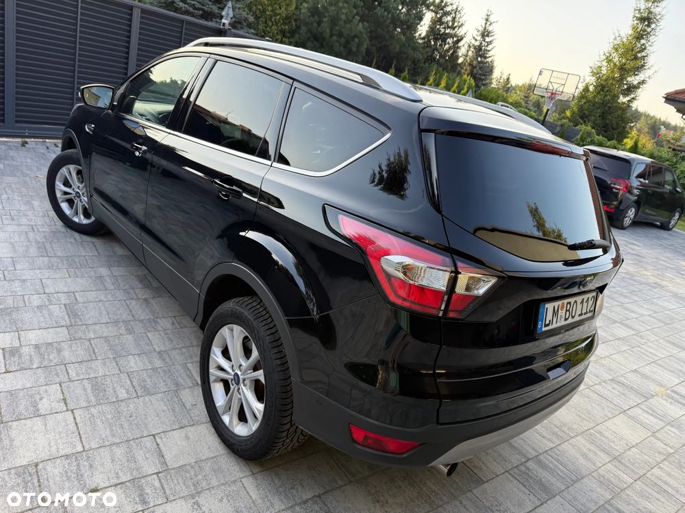 Ford Kuga 1.5 EcoBoost 2x4 Titanium - 25