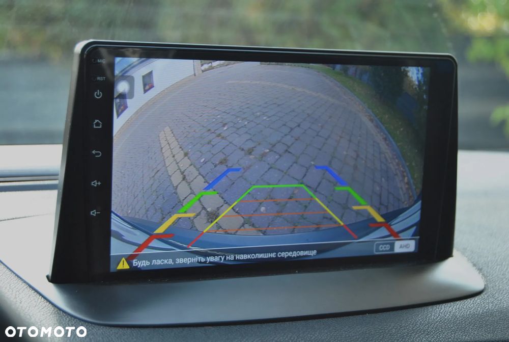 Renault Megane Grandtour TCe 130 Dynamique - 12