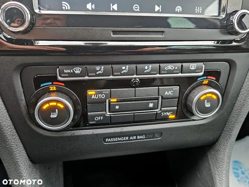 Volkswagen Golf 1.2 TSI BlueMotion Technology MATCH - 18