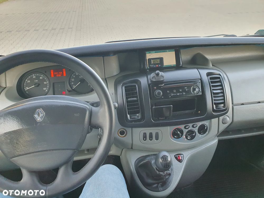 Renault TRAFIC - 18