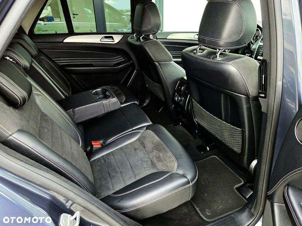 Mercedes-Benz ML 350 BlueTec 4-Matic - 10
