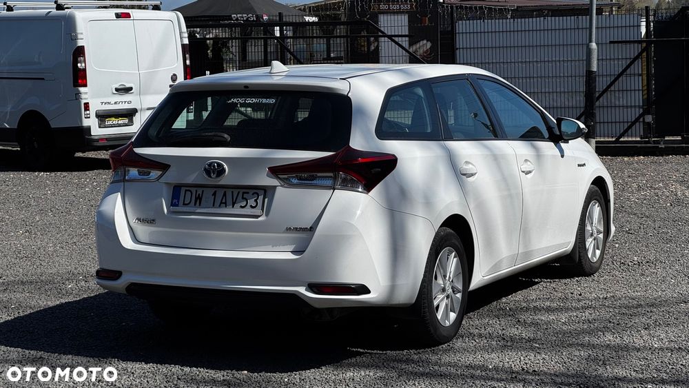 Toyota Auris - 5
