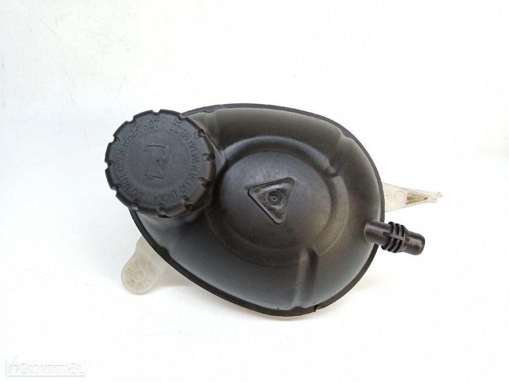 DEPOSÍTO DE EXPANSÃO MERCEDES CLASE C (W205) LIM. C 200 CGI (205.042) - 1