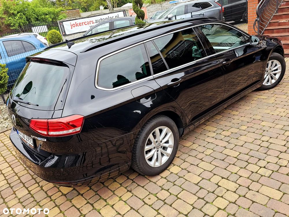 Volkswagen Passat Variant 2.0 TDI DSG (BlueMotion Technology) Comfortline - 19