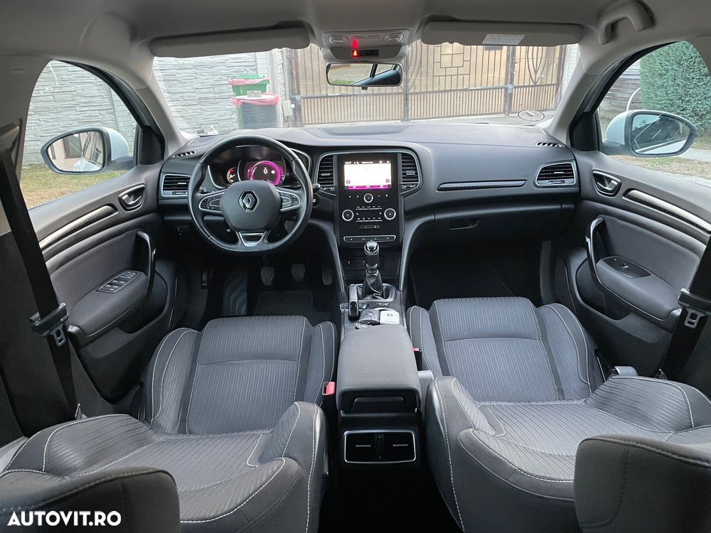 Renault Megane - 7