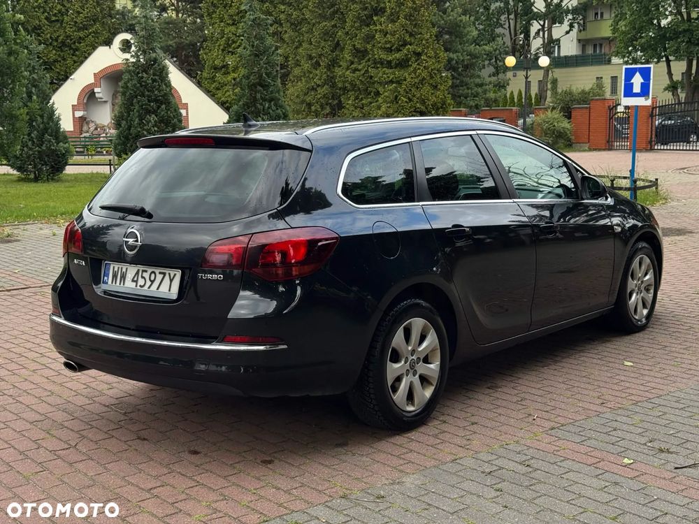 Opel Astra 1.4 T Cosmo - 6