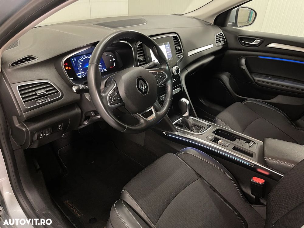 Renault Megane TCe EDC Intens - 6
